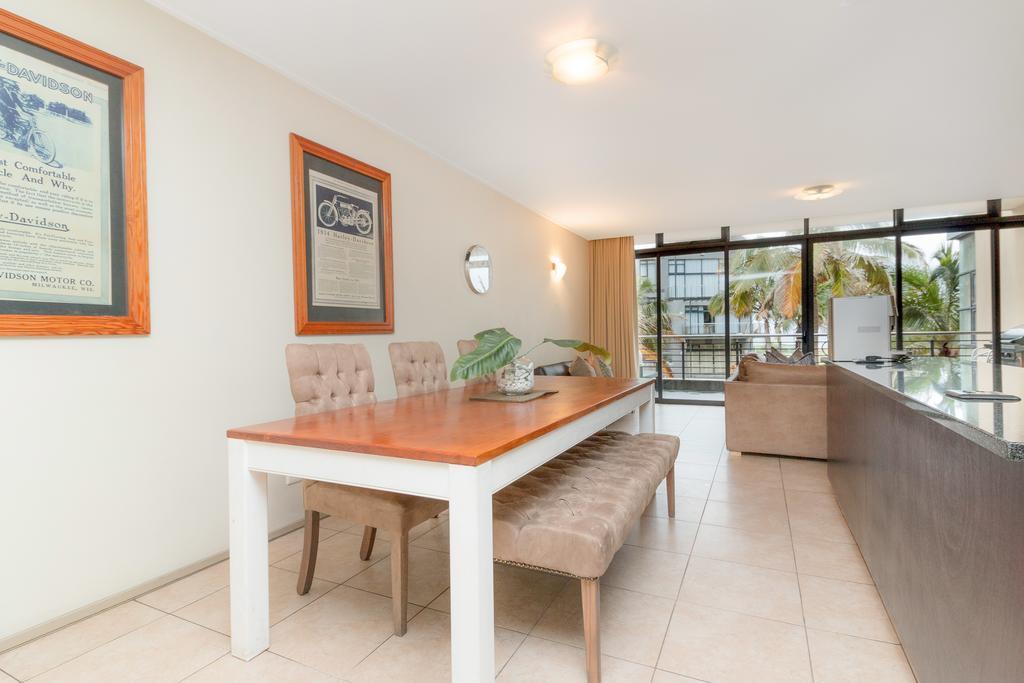 Point Waterfront Apartments Durban Esterno foto
