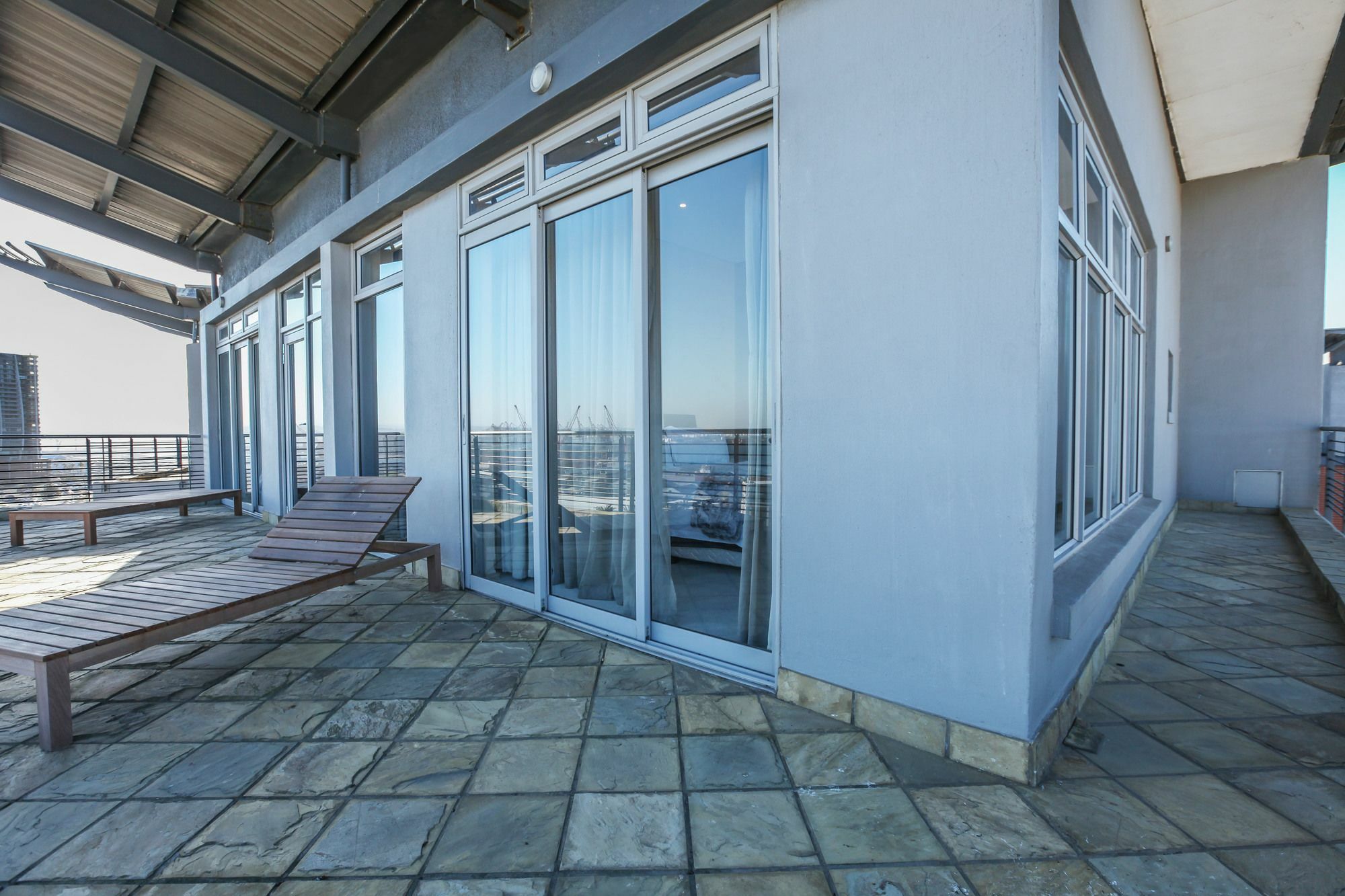Point Waterfront Apartments Durban Esterno foto